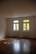 PROVISIONSFREI: Sehr schöne, neu renovierte 2-Zi-Wohnung in zentraler Lage (Energiesparhaus) 66724