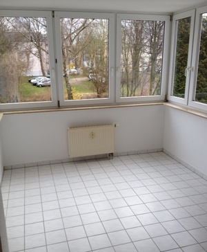 Helle freundliche 3-R-Whg. mit  schönen sonnigen  Wintergarten ca. 65m² in MD-Sudenburg ! 621459