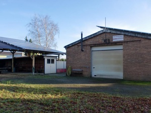 Wohnhaus mit Garten plus Werkstatt und Lagerhalle in Spahnharrenstätte 26790