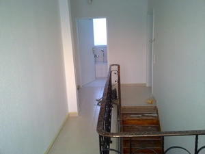 Voll renovierte Wohnung mit großem Balkon 30295