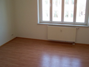 Preiswerte sonnige  3-R-Wohnung in Magdeburg-Stadtfeld Ost ca.70 m² mit  Balkon 52990