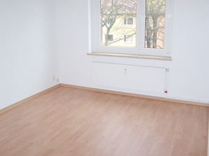 Sonnige schöne 3-Raum-Wohnung in Magdeburg, Fermersleben,mit  Balkon im 2.OG ca. 70 m², 355550