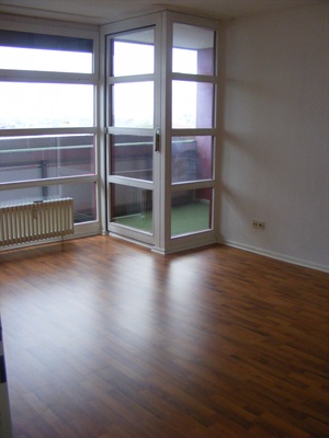 2,5 Zimmer Wohnung mit fantastischen Blick über Berlin, an der Deutschen Oper! 63895